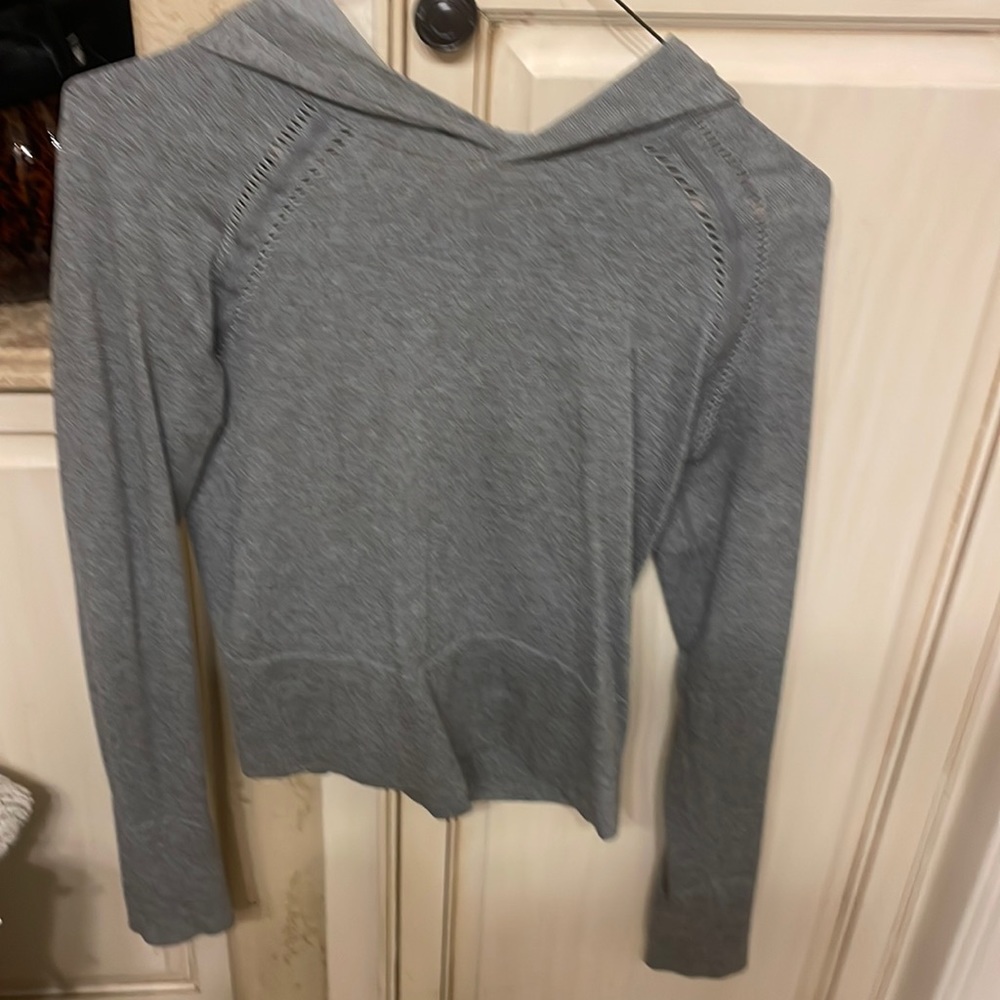 Fabletics Pullover Xs - image 1